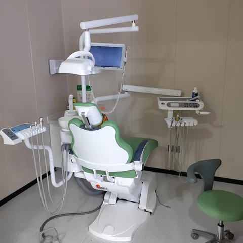 Dental treatment chair inside JunXin Dental Clinic in Luohu, Shenzhen
