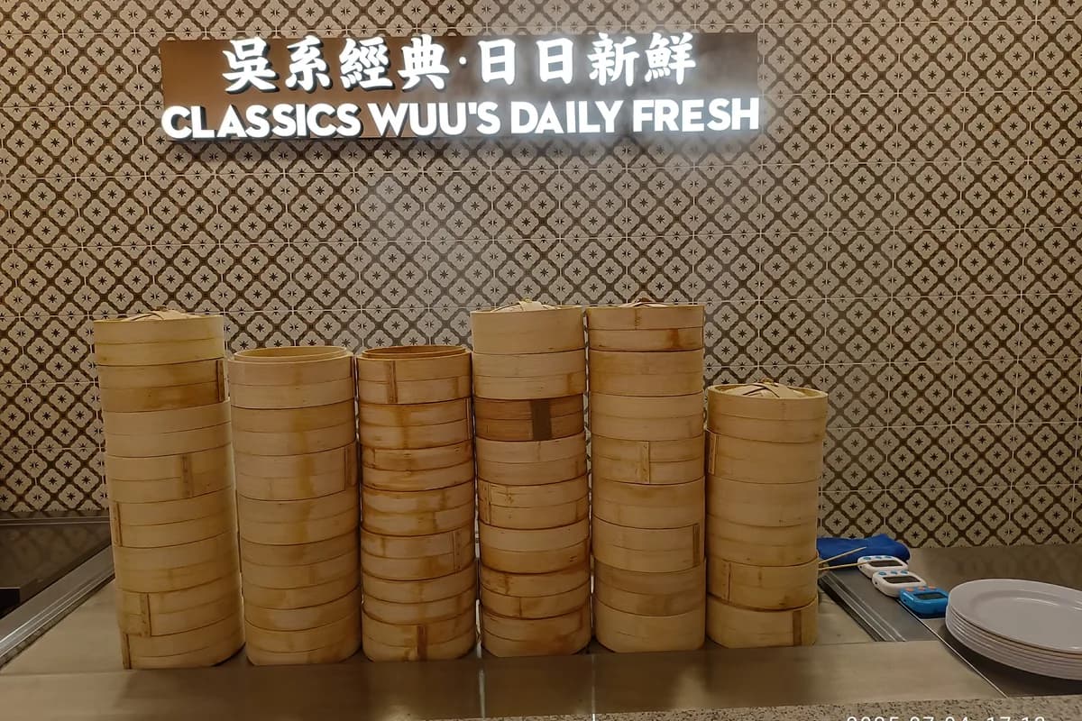 Stacks of bamboo dim sum steamers at a Futian restaurant in Shenzhen